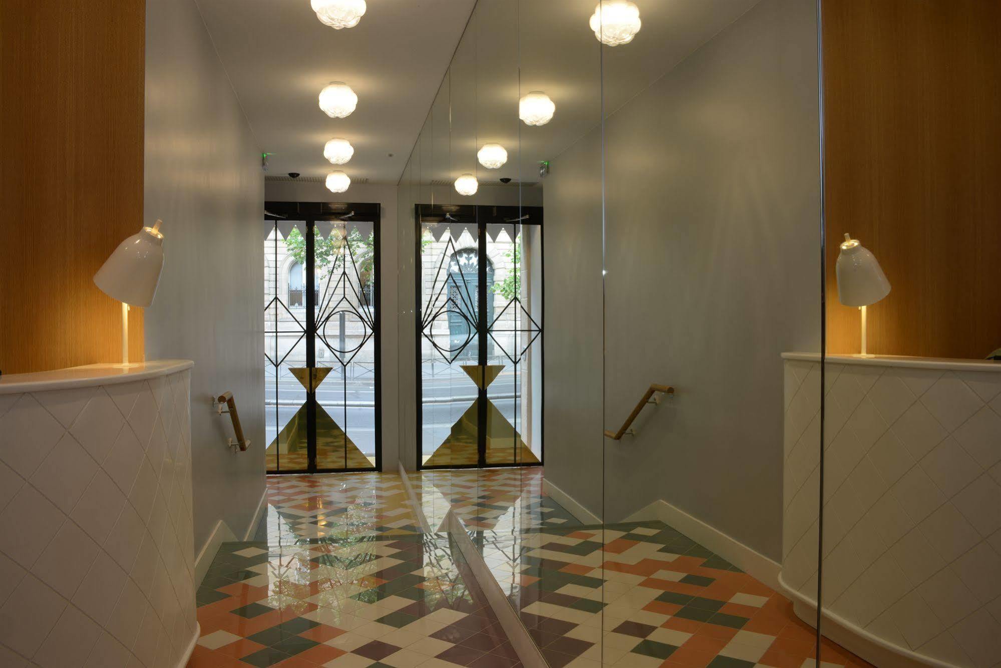 Hotel Le Lapin Blanc Paris Ngoại thất bức ảnh