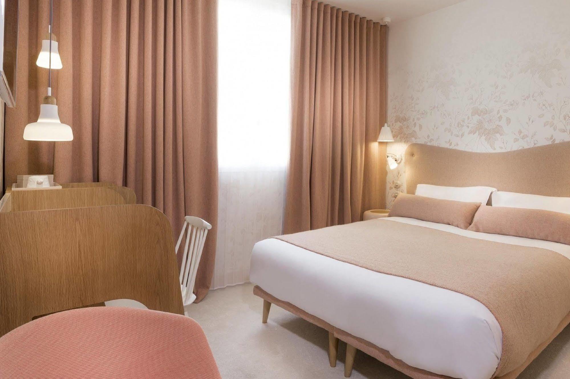 Hotel Le Lapin Blanc Paris Ngoại thất bức ảnh